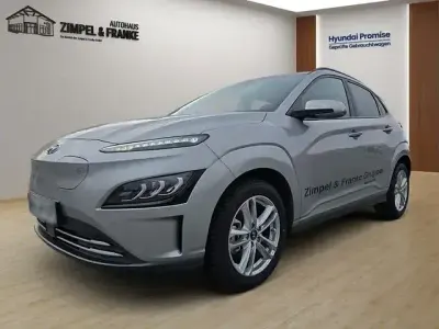 Gebraucht Hyundai Kona 100 kW (136 PS) 2024 Grau SUV
