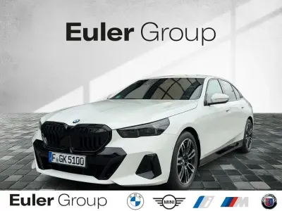 Gebraucht BMW 520 Performance 197 PS (144 kW) 2026 Alpinweiss iii Limousine