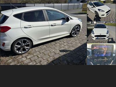 Gebraucht Ford Fiesta ST 155 PS (114 kW) 2020 Weiß Kleinwagen