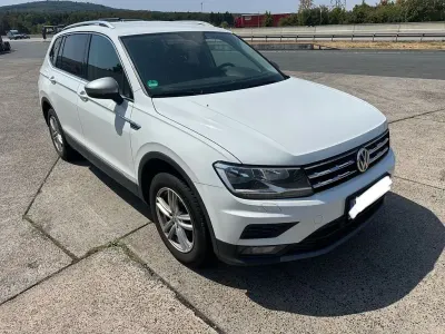 Gebraucht VW Tiguan Allspace Comfortline 150 PS (110 kW) 2019 Weiß SUV