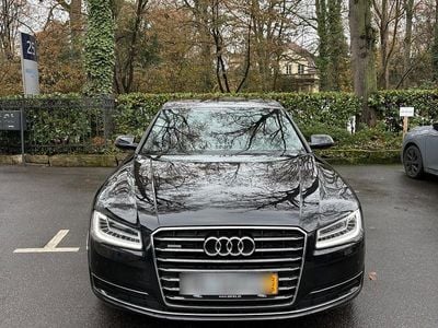 Audi A8L