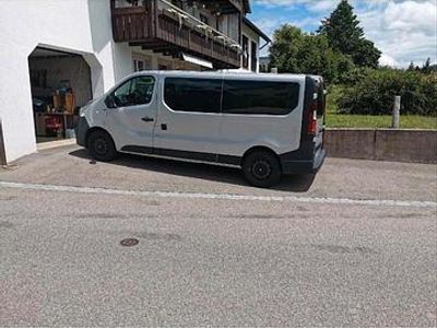 Gebraucht Opel Vivaro 116 PS (85 kW) 2014 Silber Van / Kleinbus