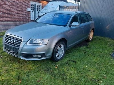 Grau Gebraucht 2010 Audi A6 Kombi | 3.550 € (Guter Preis)
