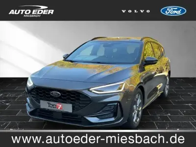 Gebraucht Ford Focus ST-Line 120 PS (88 kW) 2023 Grau Kombi