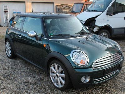 Grün Gebraucht 2008 Mini Cooper Kleinwagen | 3.999 € (Fairer Preis)