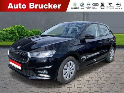 Gebraucht Skoda Fabia Ambition 80 PS (58 kW) 2022 Blackmagic perleffekt Kleinwagen