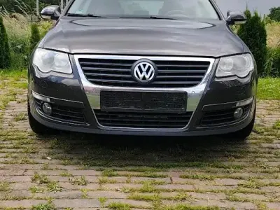 Gebraucht VW Passat 140 PS (102 kW) 2008 Braun Kombi