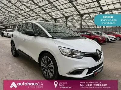 Gebraucht Renault Scénic IV Business 140 PS (102 kW) 2022 Weiß Van / Kleinbus