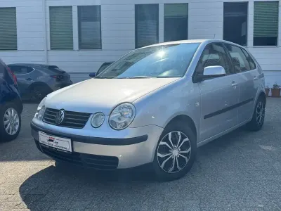 Gebraucht VW Polo 64 PS (47 kW) 2002 Grau Kleinwagen
