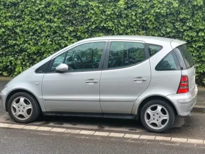 Gebraucht Mercedes A140 82 PS (60 kW) 2001 Silber Kleinwagen