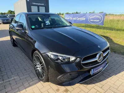 Gebraucht Mercedes C180 170 PS (125 kW) 2021 Schwarz Limousine