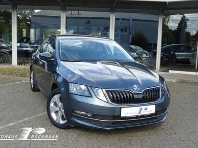 Gebraucht Skoda Octavia Style 190 PS (139 kW) 2019 Quarzgrau metallic Limousine