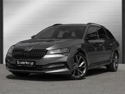 Gebraucht Skoda Superb SportLine 200 PS (147 kW) 2023 Grau Kombi