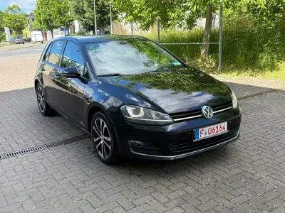 Gebraucht VW Golf VII Highline 150 PS (110 kW) 2015 Schwarz Limousine