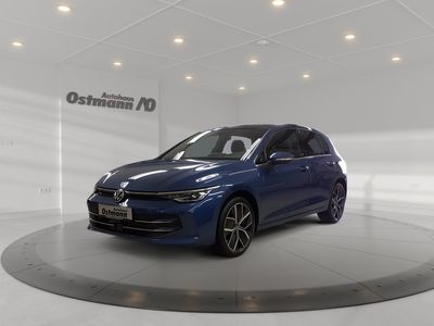 Gebraucht VW Golf VIII Style 150 PS (110 kW) 2024 Anemonenblau metallic Limousine
