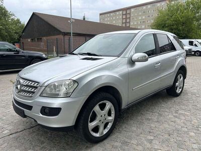 Mercedes ML320