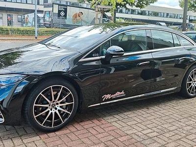 Mercedes EQS450+