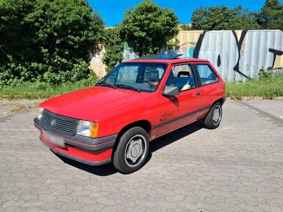 Gebraucht Opel Corsa 60 PS (44 kW) 1990 Rot Kleinwagen