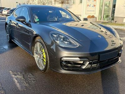 Grau Gebraucht 2021 Porsche Panamera Turbo S Limousine | 97.900 € (Fairer Preis)