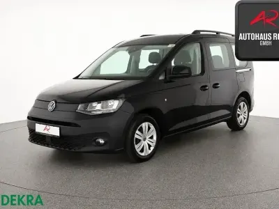 Gebraucht VW Caddy 122 PS (89 kW) 2022 Deep black perleffekt Van / Kleinbus