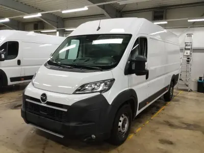 Gebraucht Opel Movano 179 PS (131 kW) 2024 Lackierung weiss icy/typ ausse Van