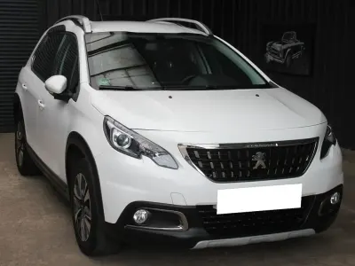 Gebraucht Peugeot 2008 Allure 110 PS (80 kW) 2018 Weiß SUV
