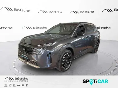 Neu Peugeot 5008 Allure 136 PS (100 kW) 2026 Lackierung titangrau/typ ausse SUV