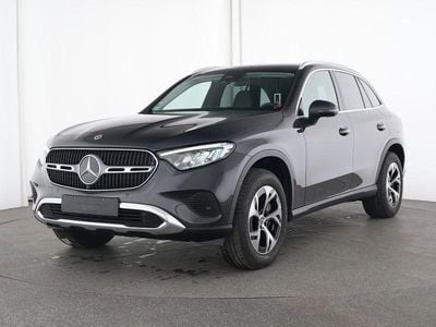 Gebraucht Mercedes GLC300e Avantgarde 204 PS (150 kW) 2024 Grau SUV