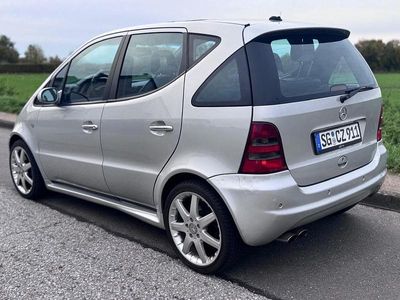 Mercedes A210