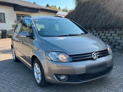 Usata VW Golf VI 122 CV (89 kW) 2009 Marrone Utilitaria