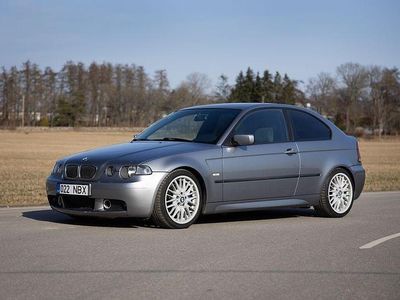 Gebraucht BMW 316 Compact Sport Line 343 PS (252 kW) 2004 Silber Kleinwagen