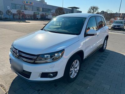 gebraucht VW Tiguan 1.4 TSI DSG Trend&Fun AHK *NAVI*SHZ