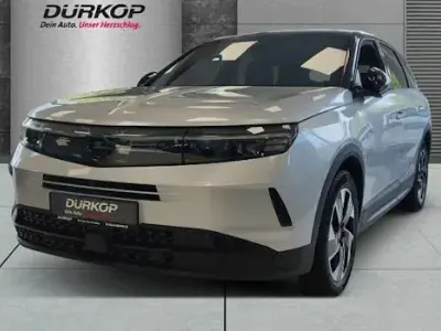 Nouă Opel Grandland X 145 CP (106 kW) 2025 Argintiu SUV