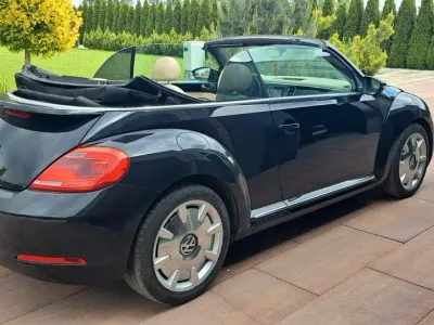 Gebraucht VW Beetle 105 PS (77 kW) 2013 Schwarz Kleinwagen