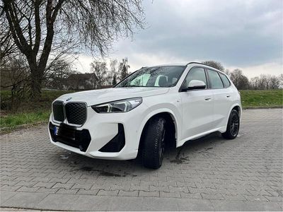 Usata BMW iX1 M Sport 150 kW (204 CV) 2025 Bianco SUV