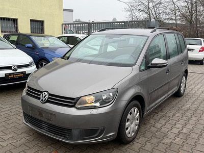Grau Gebraucht 2011 VW Touran Trendline Van / Kleinbus | 4.800 € (Guter Preis)
