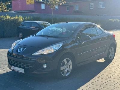 Gebraucht Peugeot 207 Active 120 PS (88 kW) 2015 Rouge noir Cabrio