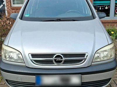 Usata Opel Zafira 100 CV (73 kW) 2005 Argento Monovolume