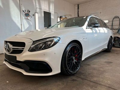 Mercedes C63S AMG