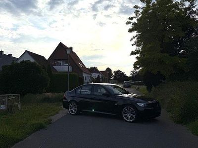 Second-hand BMW 318 M Sport 143 CP (105 kW) 2008 Negru Berlinǎ