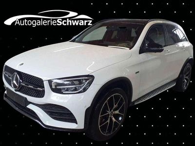 Gebraucht Mercedes GLC300e AMG 320 PS (235 kW) 2021 Weiß SUV