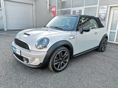 Gebraucht Mini Cooper S Cabriolet 184 PS (135 kW) 2014 Silber Cabrio