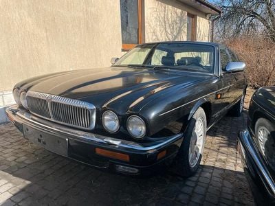 Gebraucht Jaguar X300 1995 Schwarz Limousine
