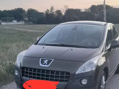 Gebraucht Peugeot 3008 2011 Braun Kombi