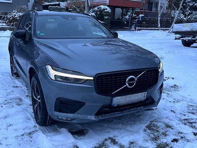 Grau Gebraucht 2021 Volvo XC60 R-Design SUV | 35.000 € (Fairer Preis)