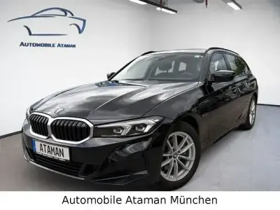 Gebraucht BMW 320e Shadowline 204 PS (150 kW) 2023 Schwarz Kombi