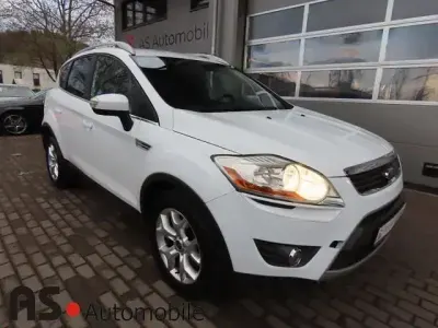 Second-hand Ford Kuga Champions Edition 140 CP (102 kW) 2012 Alb SUV
