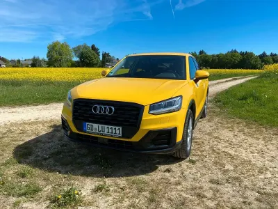 Używany Audi Q2 Sport 116 KM (85 kW) 2018 Żółty SUV