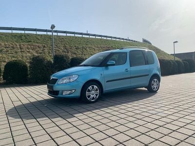Gebraucht Skoda Roomster 105 PS (77 kW) 2012 Blau Van / Kleinbus