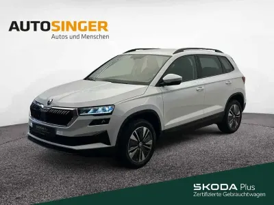 Gebraucht Skoda Karoq Tour 150 PS (110 kW) 2023 Weiß SUV